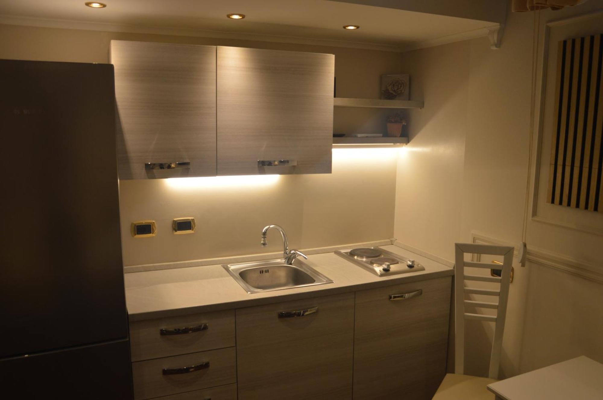 Apartment Leonia House *
